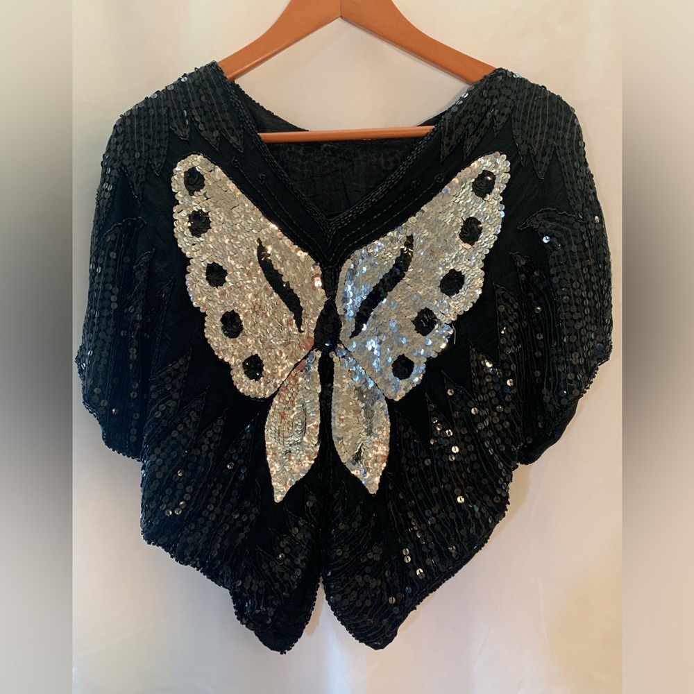 Vintage 70s 80s Silver and Black Butterfly Top
Sequins 
Size XS-S